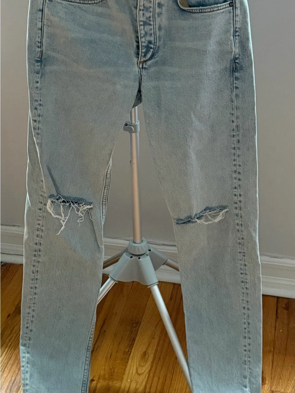 Rag & Bone Fit 1 Extra Slim Jasper Wholes Distressed Jeans – Size 32 – Like New